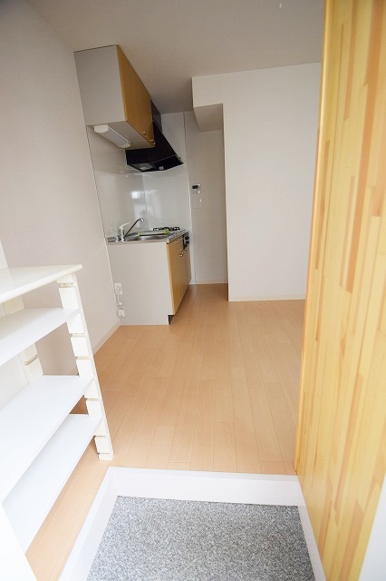 玄関　玄関収納もございます