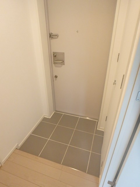 玄関　同仕様参考写真