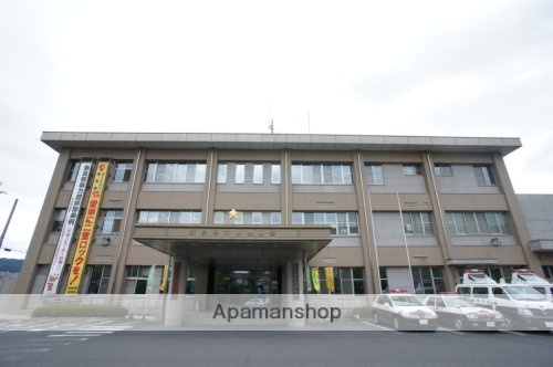 小学校　天理市立丹波市小学校（小学校）まで905m