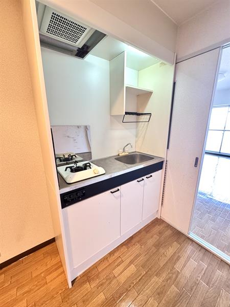 キッチン　ガス台を用意する必要ありません