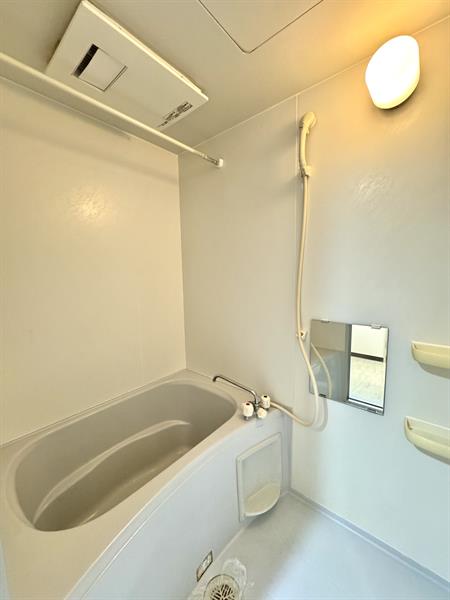 バス・シャワールーム　浴室乾燥機付きで雨も冬も安心