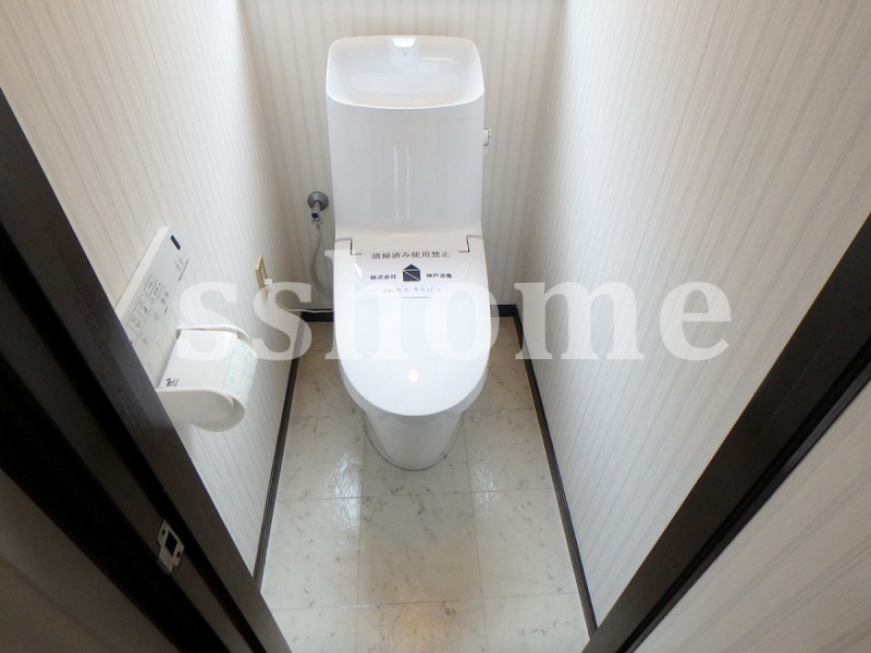 トイレ　温水洗浄便座☆