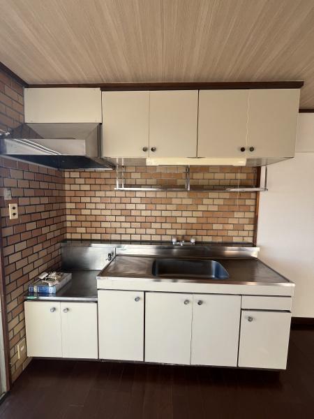 キッチン　システムキッチンです