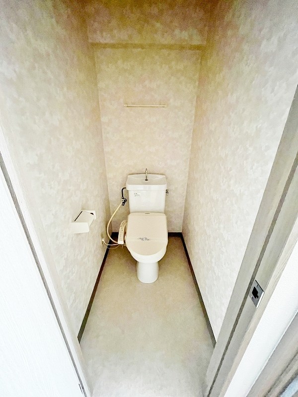 トイレ　★温水洗浄便座★