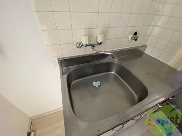 キッチン　清潔感のあるキッチン、料理が楽しみになりますね！