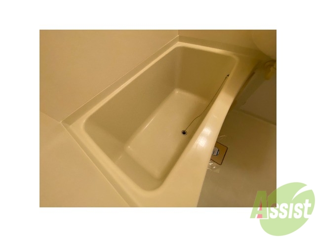 バス・シャワールーム　綺麗な浴槽、まったり出来て疲れも取れますね！