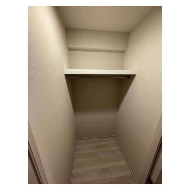 収納　ウォークインクローゼット