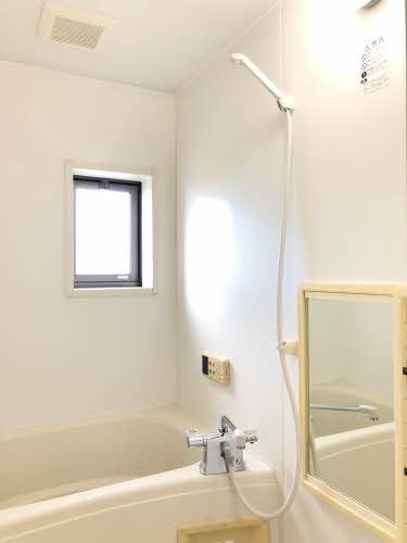 バス・シャワールーム　浴室