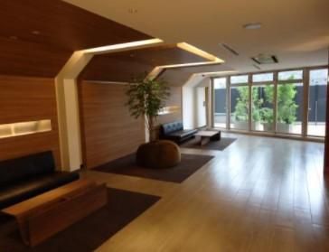 ロビー　共用部分も素敵ですね♪