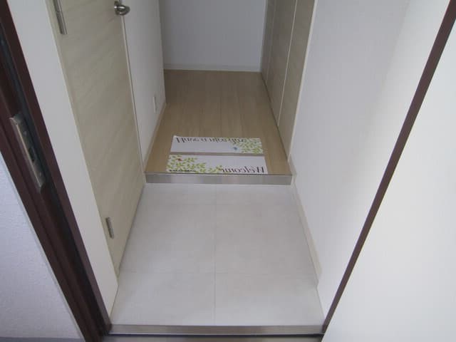 玄関　玄関※別部屋参考写真