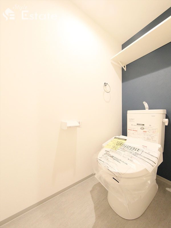 トイレ　同仕様内装