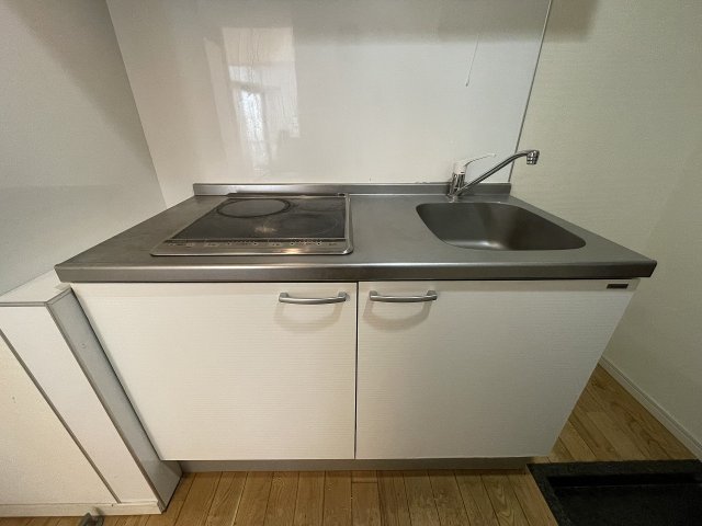 キッチン　※別室参考写真です。