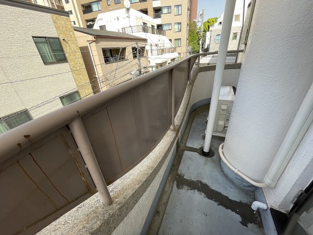 バルコニー　※別室参考写真です。