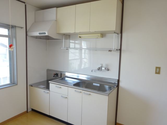 キッチン　２口コンロが設置できるキッチンです