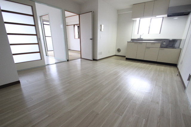 居室・リビング　ＬＤＫ１０帖