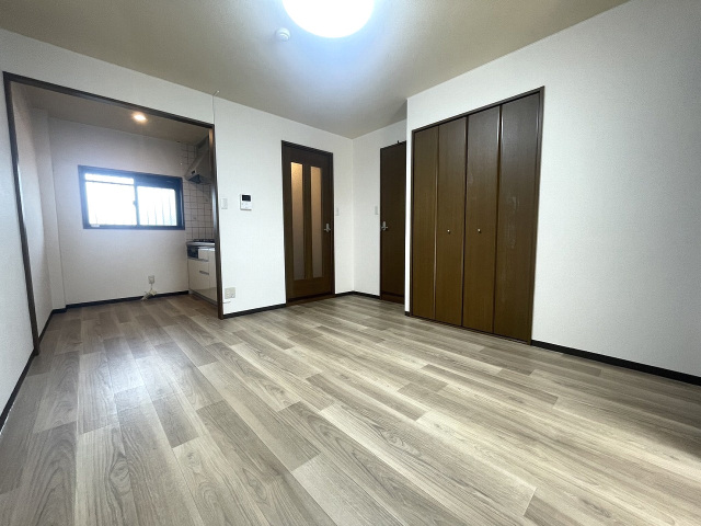 居室・リビング　約10帖のリビングです♪