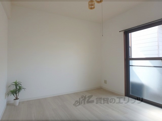 居室・リビング　洋室