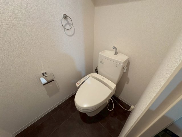 トイレ　La Douceur山王