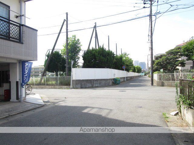 その他　周辺道路（その他）まで1m