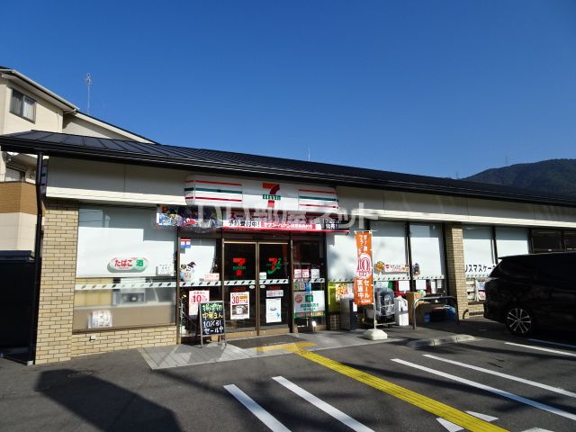 コンビニ　セブンイレブン 京都山科小山店（コンビニ）まで3778m