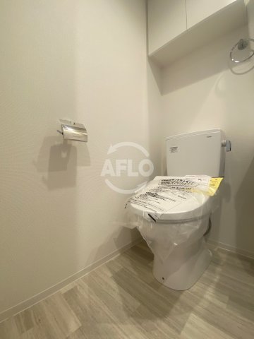 トイレ　セレニテ本町リアン　トイレ