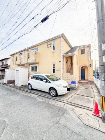 駐車場　駐車スペースもあります☆