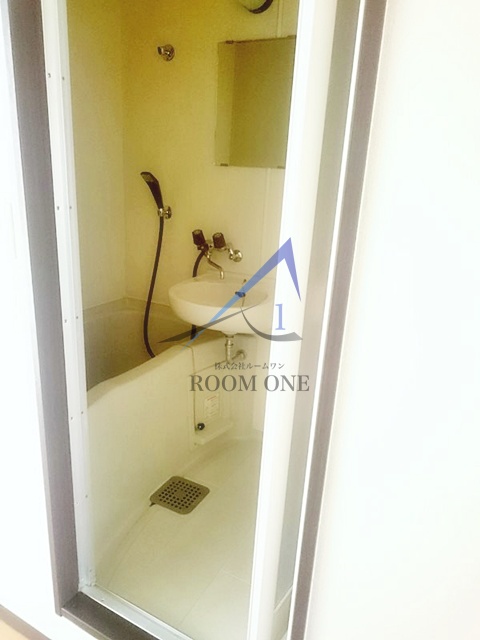 バス・シャワールーム　お風呂です。