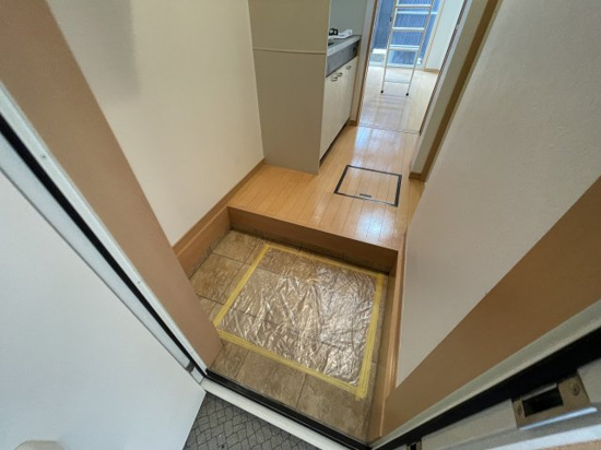 玄関　ゆったりとした玄関スペースです♪