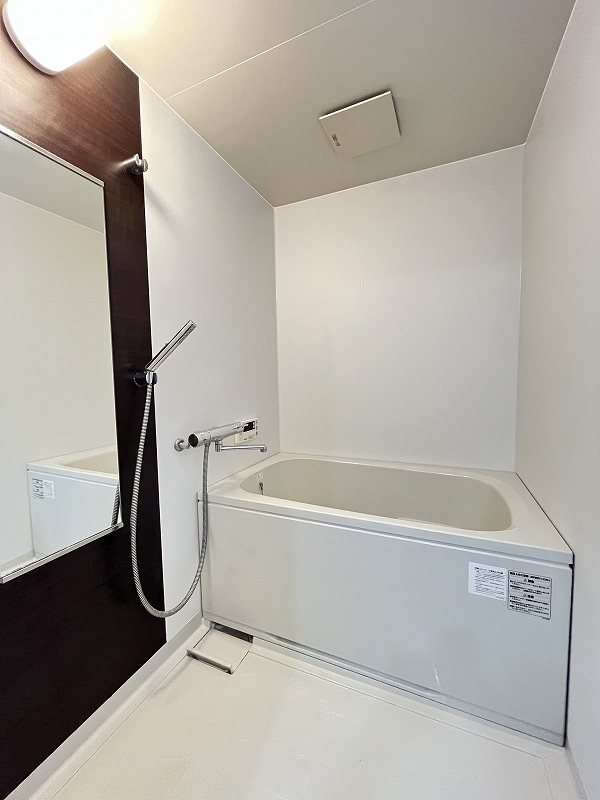 バス・シャワールーム　※掲載情報と物件の現況が異なる場合、現況を優先とする。