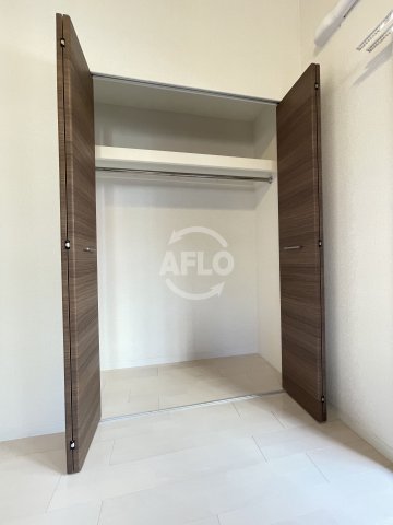 収納　Luxe大正　クローゼット