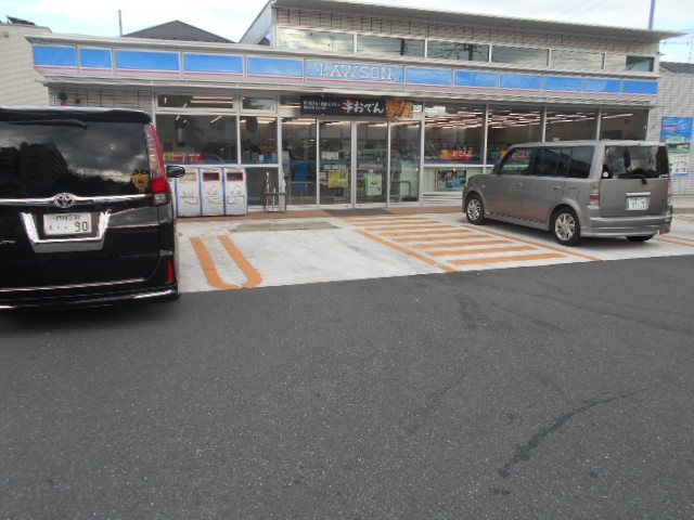 コンビニ　ローソン海老名上今泉二丁目店（コンビニ）まで368m