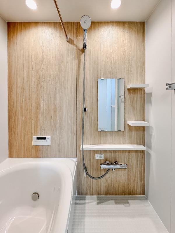 バス・シャワールーム　浴室
