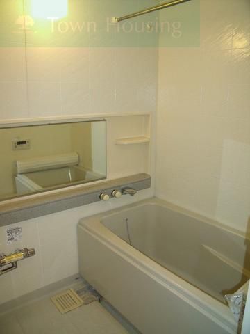 バス・シャワールーム　綺麗なバスルーム