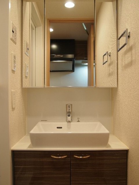 洗面設備　独立洗面台