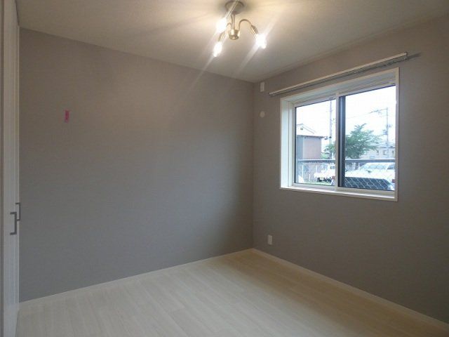 その他部屋・スペース　4.8帖の洋室です。