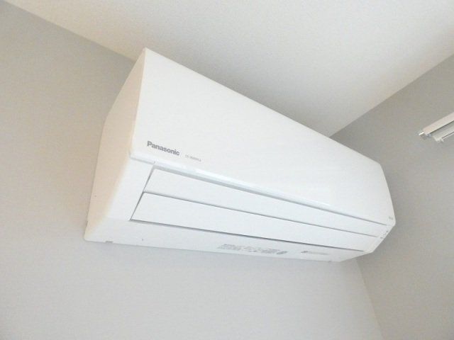 その他設備　エアコンが一基付いてます。