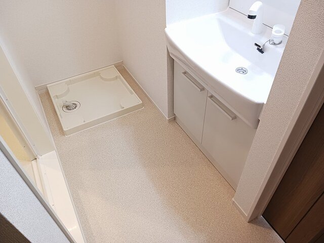 洗面設備　広い洗面スペース