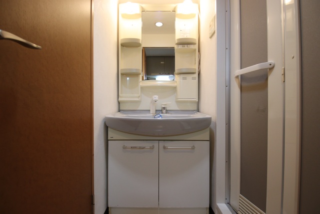 洗面設備　※別号室参考写真のため、現況優先です。