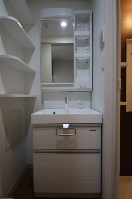 洗面設備　※別室の参考写真の為、現況優先です。