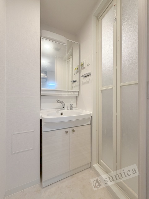 洗面設備　洗面脱衣所付き！独立洗面台が便利です♪♪