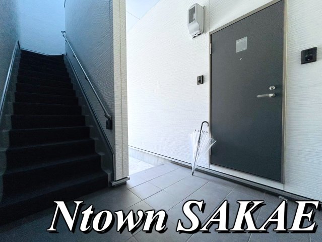 ロビー　落ち着いたロビーです