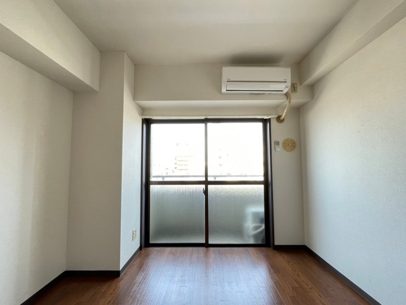 居室・リビング　※別部屋参考写真