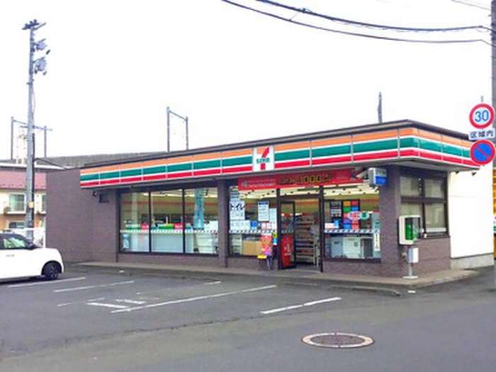 コンビニ　セブンイレブン　仙台小田原8丁目店（コンビニ）まで750m