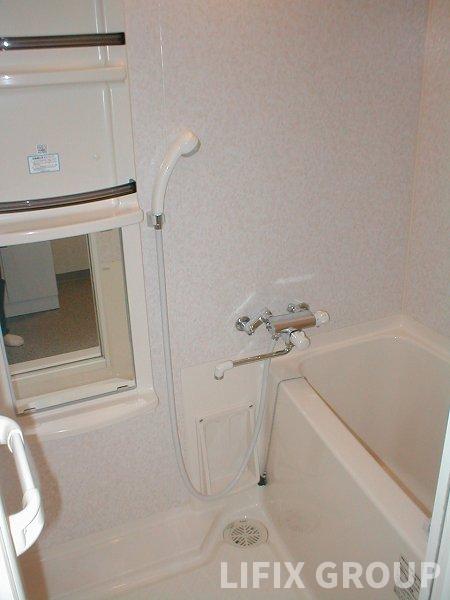 バス・シャワールーム　風呂