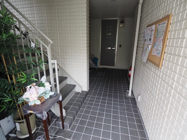 エントランス　シェモア