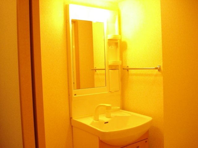 洗面設備　洗髪洗面化粧台