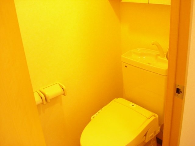 トイレ　シャワー付トイレ