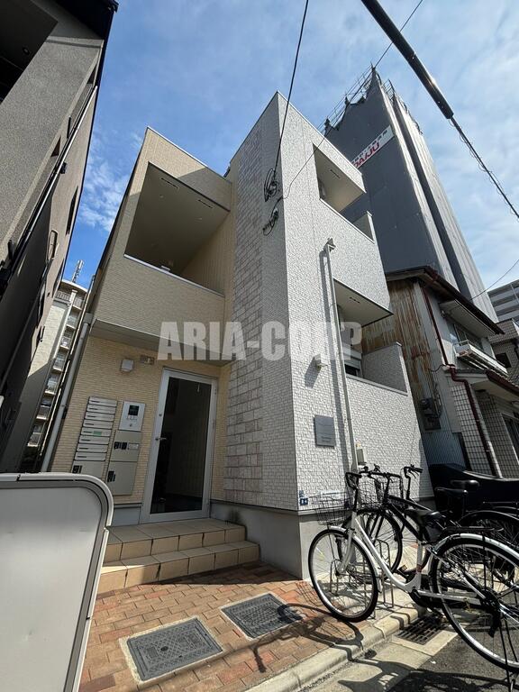 建物外観　2019年完成、全室角部屋設計のデザイナーズアパートです！