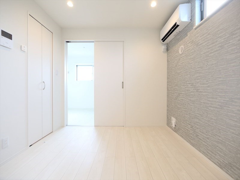 その他部屋・スペース　ＤＫ6.3帖　洋室4帖　つなげても使えます　同仕様写真