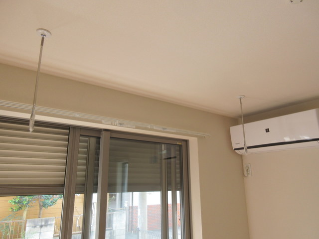 その他設備　★防犯シャッター＆室内物干しフック★